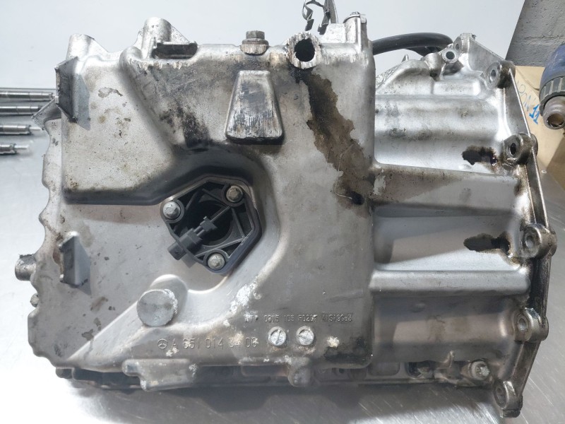 Recambio de carter para mercedes-benz clase a (w176) design referencia OEM IAM A6510107025 A6510143400 