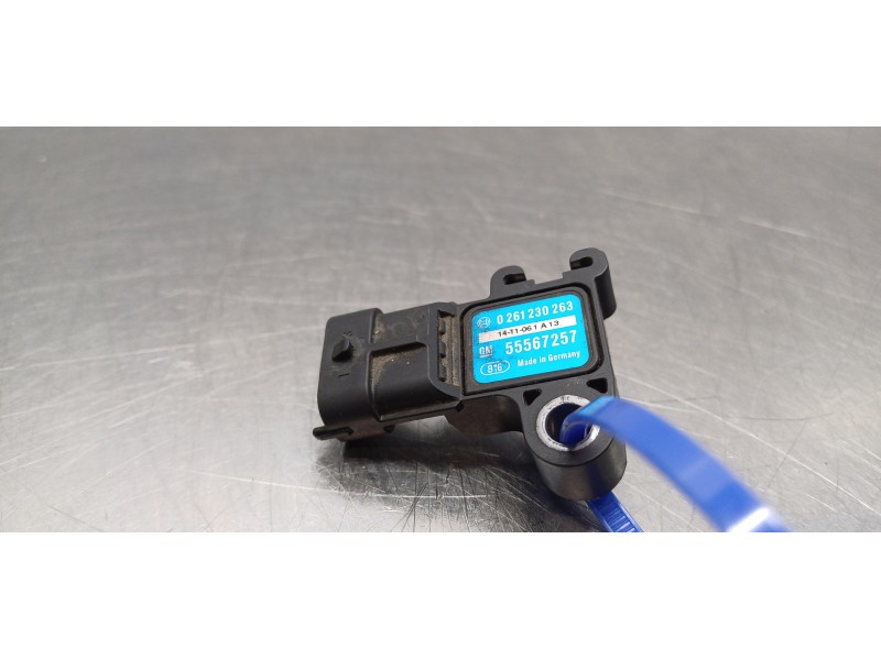 Recambio de sensor presion para opel mokka selective referencia OEM IAM 55567257  