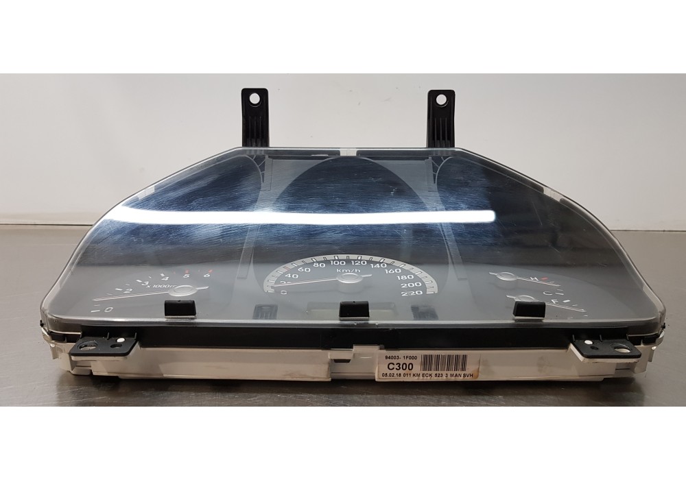 Recambio de cuadro instrumentos para kia sportage ex referencia OEM IAM 940031F000  