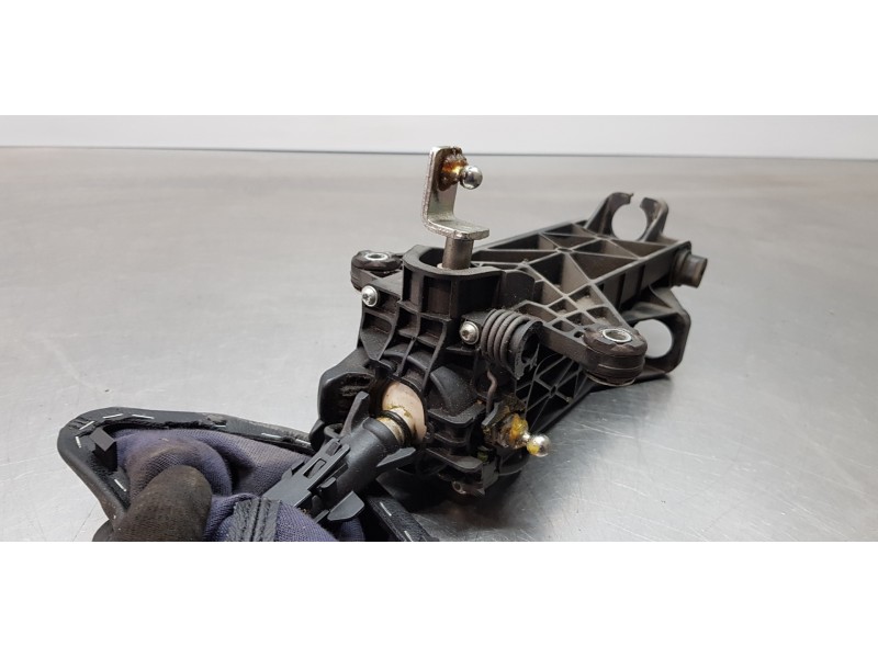 Recambio de palanca cambio para volkswagen crafter caja cerrada caja cerrada 30 batalla corta referencia OEM IAM 2E1711025C 9062