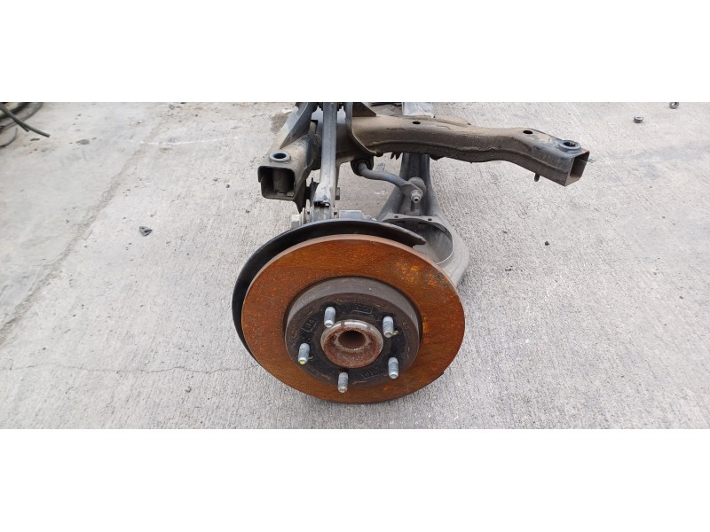 Recambio de puente trasero para kia ceed sportswagon tech referencia OEM IAM 55410J7AA0  