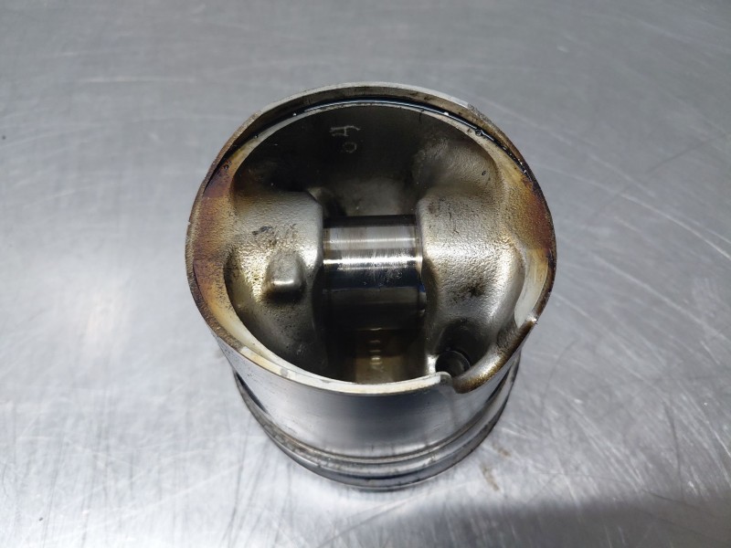 Recambio de piston para mercedes-benz clase gla (w156) 200 d referencia OEM IAM A6510301117  