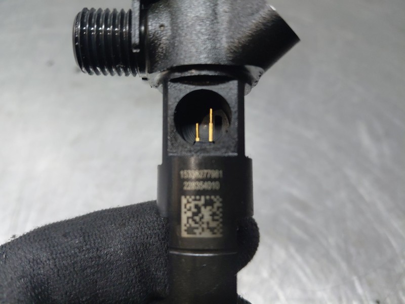 Recambio de inyector para mercedes-benz clase gla (w156) 200 d referencia OEM IAM A6510702387  