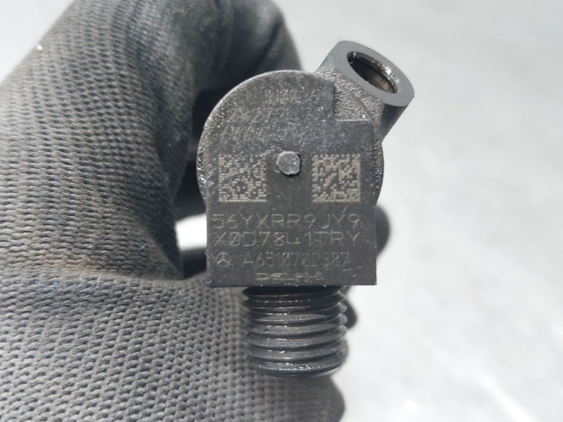Recambio de inyector para mercedes-benz clase gla (w156) 200 d referencia OEM IAM A6510702387  