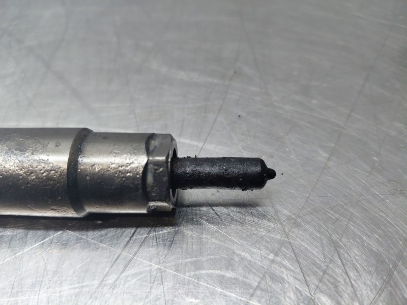 Recambio de inyector para mercedes-benz clase gla (w156) 200 d referencia OEM IAM A6510702387  