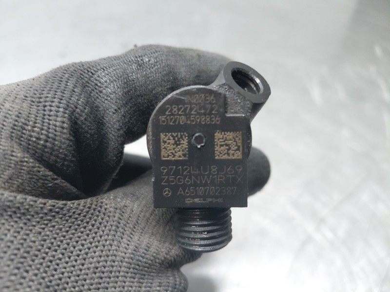 Recambio de inyector para mercedes-benz clase gla (w156) 200 d referencia OEM IAM A6510702387  