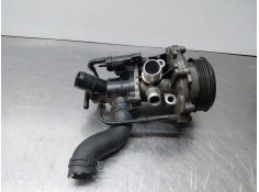 Recambio de bomba agua para mercedes-benz clase a (w176) design referencia OEM IAM A6512004300 A6512000715 