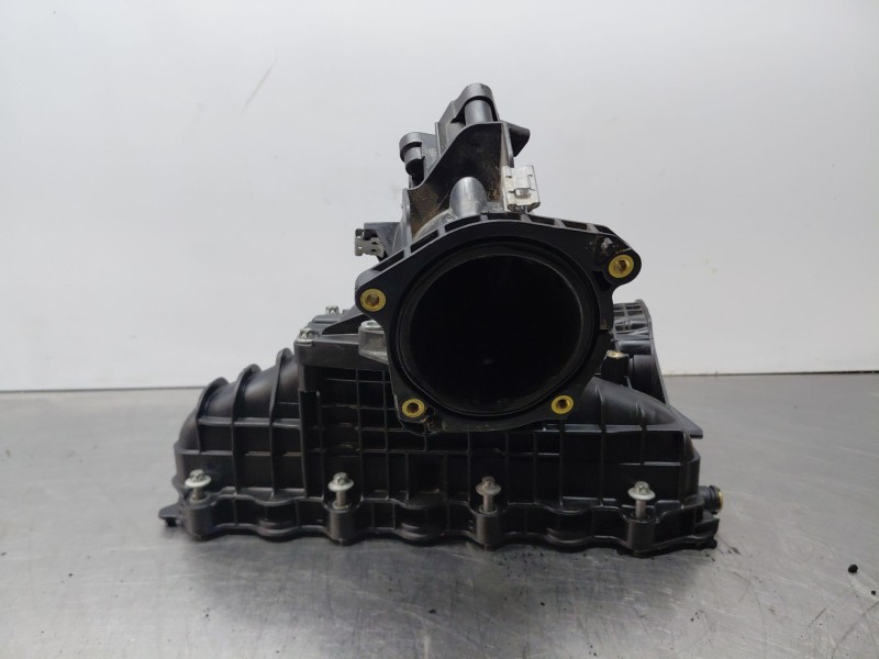 Recambio de colector admision para mercedes-benz clase a (w176) design referencia OEM IAM A6510904937  