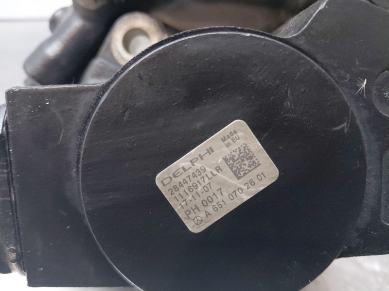 Recambio de bomba inyeccion para mercedes-benz clase a (w176) design referencia OEM IAM A6510701801 A6510702601 