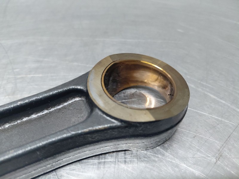 Recambio de biela para mercedes-benz clase gla (w156) 200 d referencia OEM IAM A6510300020  