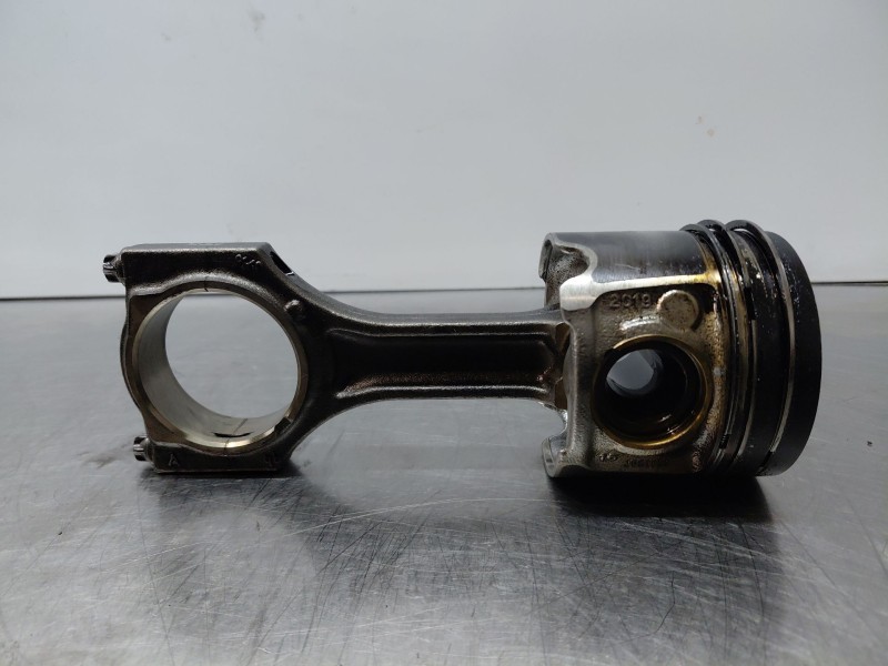 Recambio de piston para bmw serie x3 (g01) xdrive20d referencia OEM IAM 11258580515 11248473776 