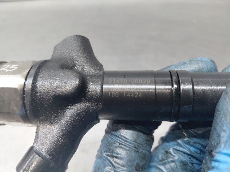 Recambio de inyector para toyota rav 4 (a3) 4wd referencia OEM IAM 2367009140 236700R020 