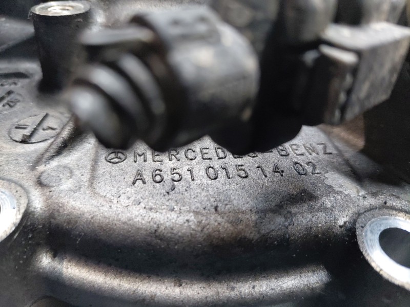 Recambio de tapa distribucion para mercedes-benz clase c (w205) lim. bluetec referencia OEM IAM   