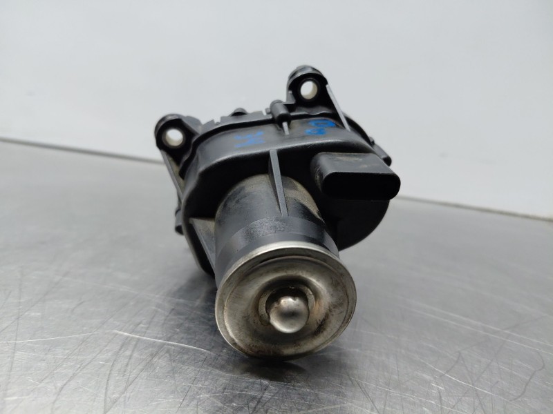 Recambio de colector admision para mercedes-benz clase c (w205) lim. bluetec referencia OEM IAM   