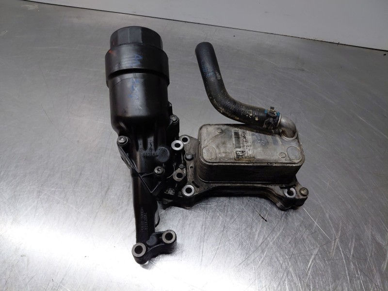 Recambio de soporte filtro aceite para mercedes-benz clase c (w205) lim. bluetec referencia OEM IAM   