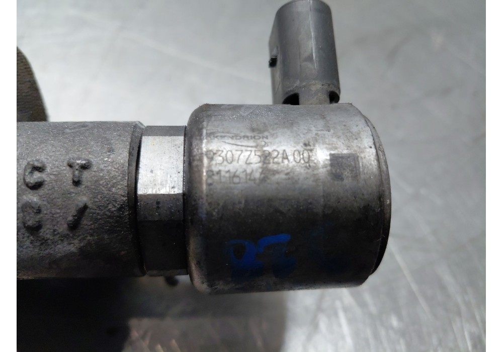 Recambio de rampa inyectora para mercedes-benz clase c (w205) lim. bluetec referencia OEM IAM   