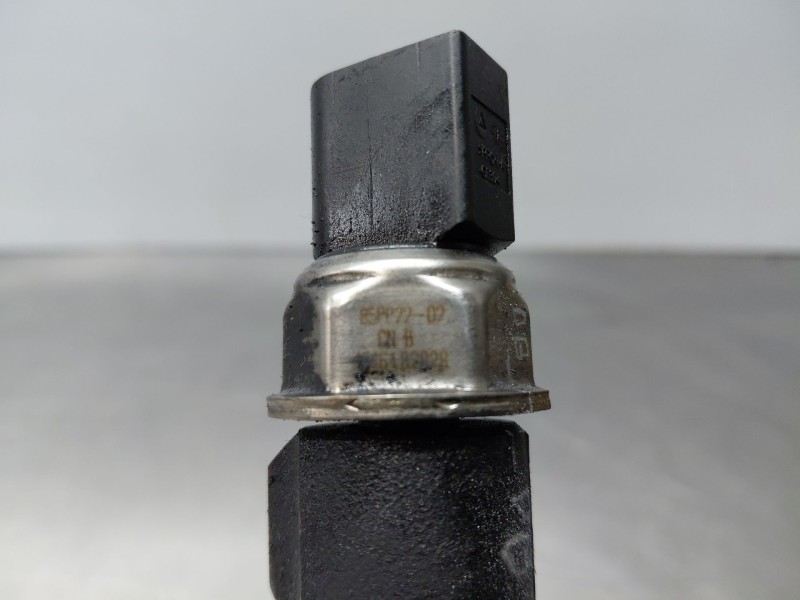 Recambio de rampa inyectora para mercedes-benz clase c (w205) lim. bluetec referencia OEM IAM   