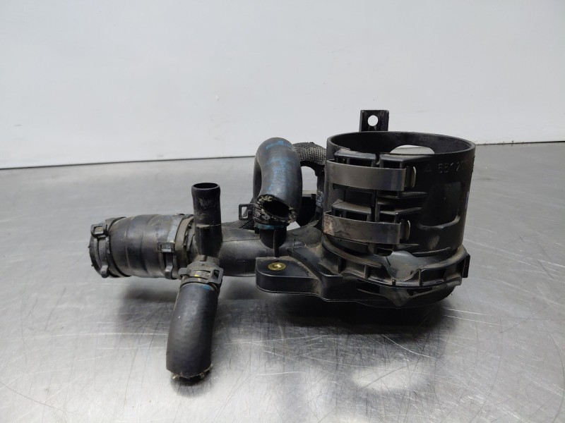Recambio de soporte filtro gasoil para mercedes-benz clase c (w205) lim. bluetec referencia OEM IAM   