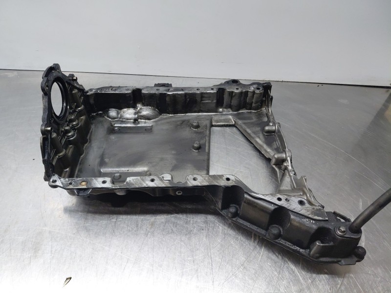 Recambio de sobrecarter para mercedes-benz clase c (w205) lim. bluetec referencia OEM IAM   