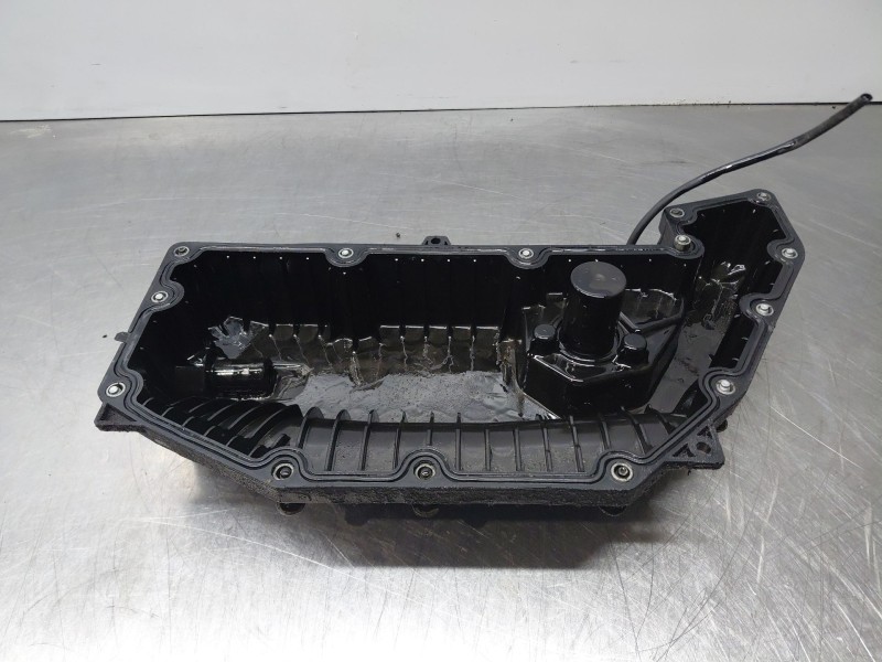 Recambio de carter para mercedes-benz clase c (w205) lim. bluetec referencia OEM IAM   