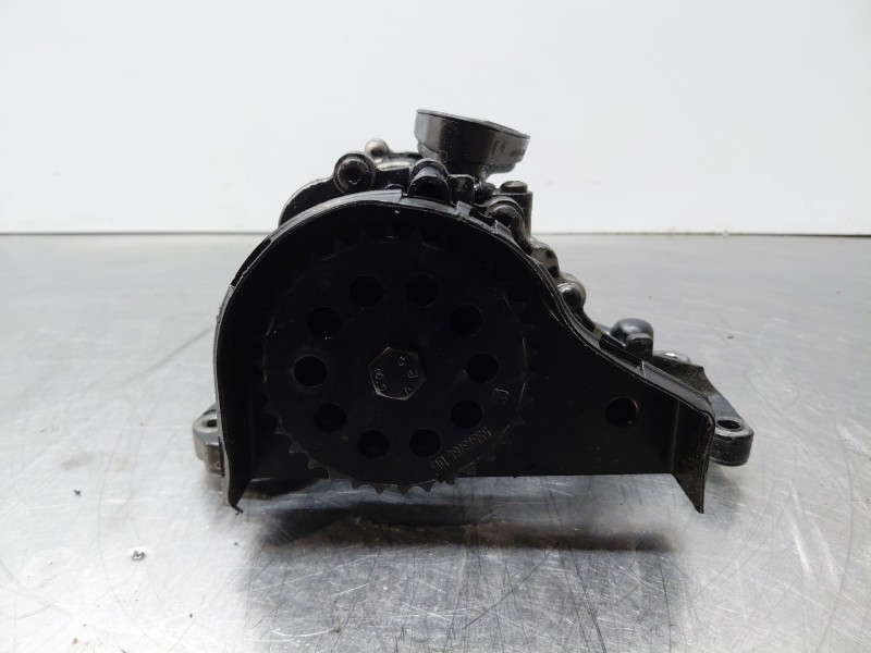 Recambio de bomba aceite para opel meriva b enjoy referencia OEM IAM   
