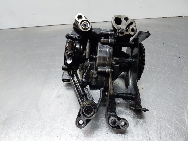 Recambio de bomba aceite para opel meriva b enjoy referencia OEM IAM   
