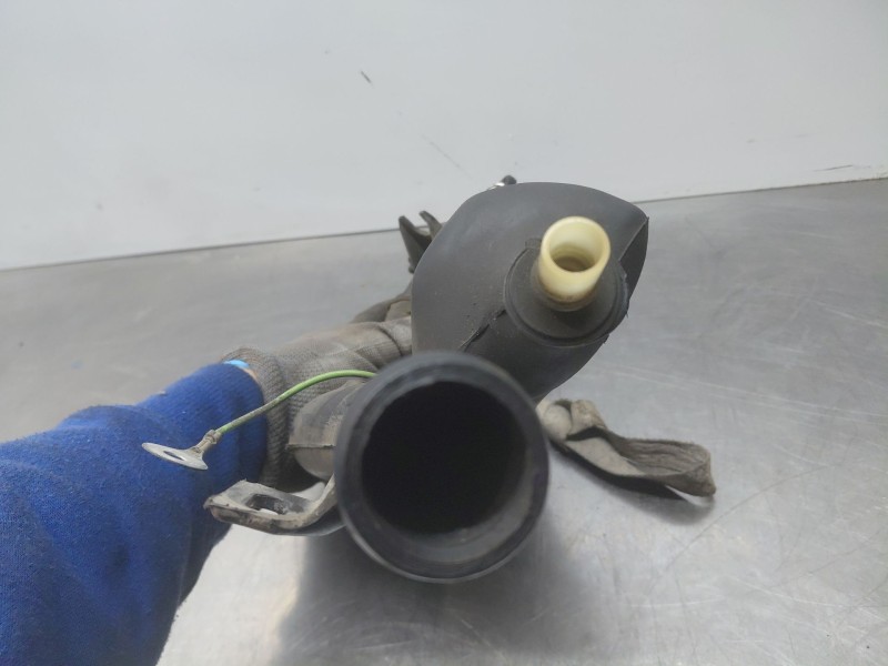 Recambio de tapa exterior combustible para citroën berlingo standard referencia OEM IAM   