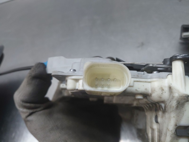 Recambio de cerradura puerta delantera derecha para audi q3 (8u) quattro referencia OEM IAM   