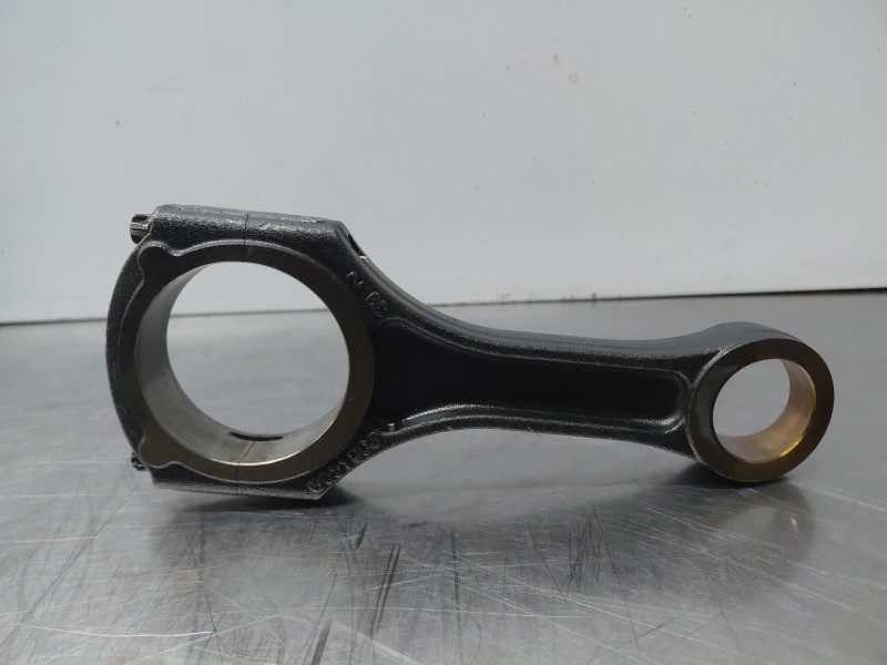 Recambio de biela para mercedes-benz clase a (w176) design referencia OEM IAM A6510300020  