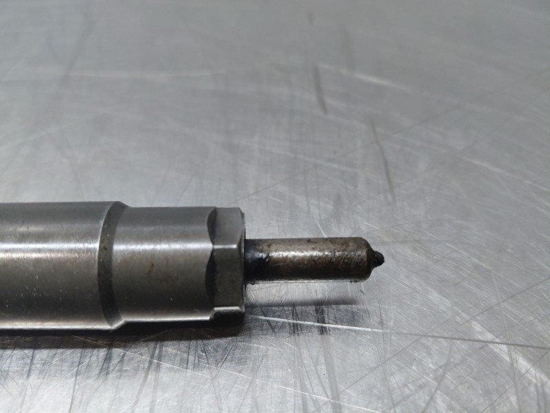 Recambio de inyector para mercedes-benz clase a (w176) design referencia OEM IAM A6510702387  