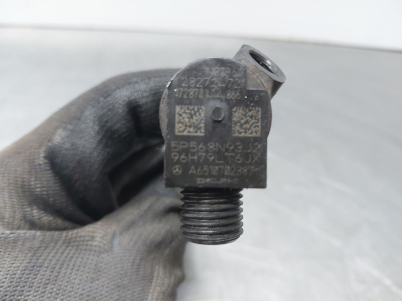 Recambio de inyector para mercedes-benz clase a (w176) design referencia OEM IAM A6510702387  