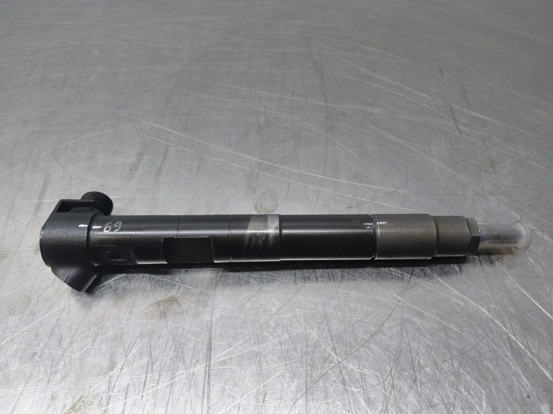 Recambio de inyector para mercedes-benz clase a (w176) design referencia OEM IAM A6510702387  