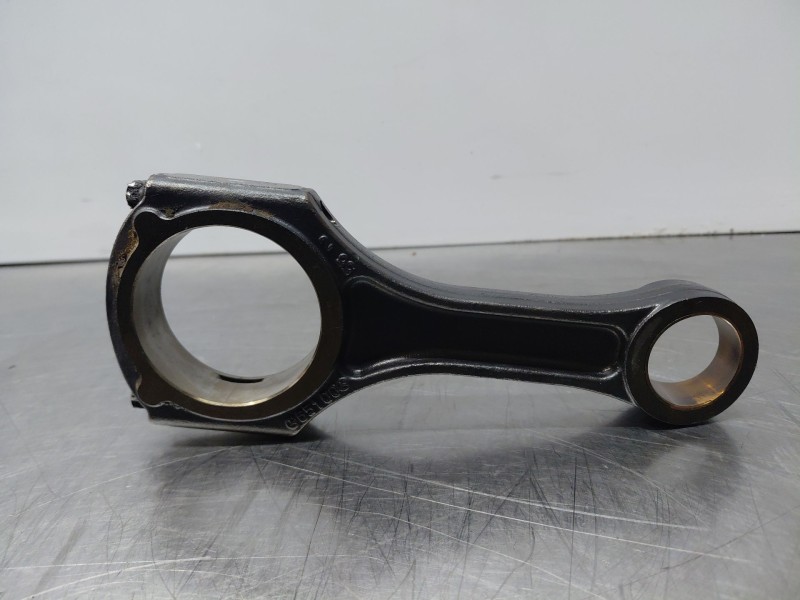 Recambio de biela para mercedes-benz clase c (w205) lim. bluetec referencia OEM IAM   