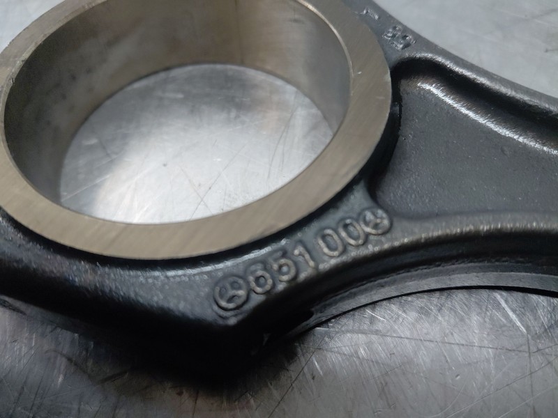 Recambio de biela para mercedes-benz clase c (w205) lim. bluetec referencia OEM IAM   