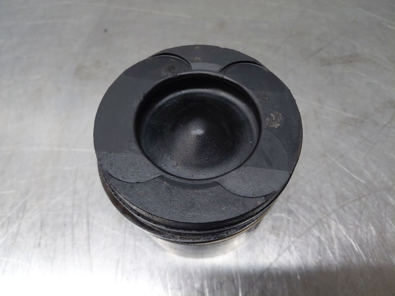 Recambio de piston para mercedes-benz clase c (w205) lim. bluetec referencia OEM IAM   