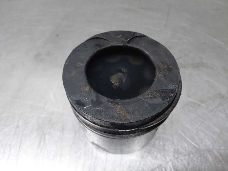 Recambio de piston para mercedes-benz clase c (w205) lim. bluetec referencia OEM IAM   