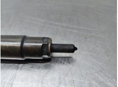 Recambio de inyector para mercedes-benz clase c (w205) lim. bluetec referencia OEM IAM    2