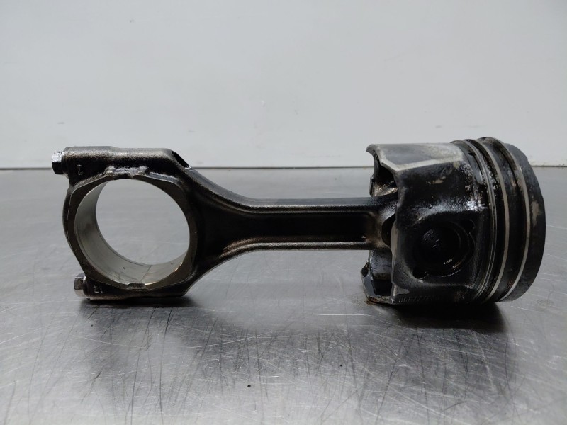 Recambio de piston para opel meriva b enjoy referencia OEM IAM   