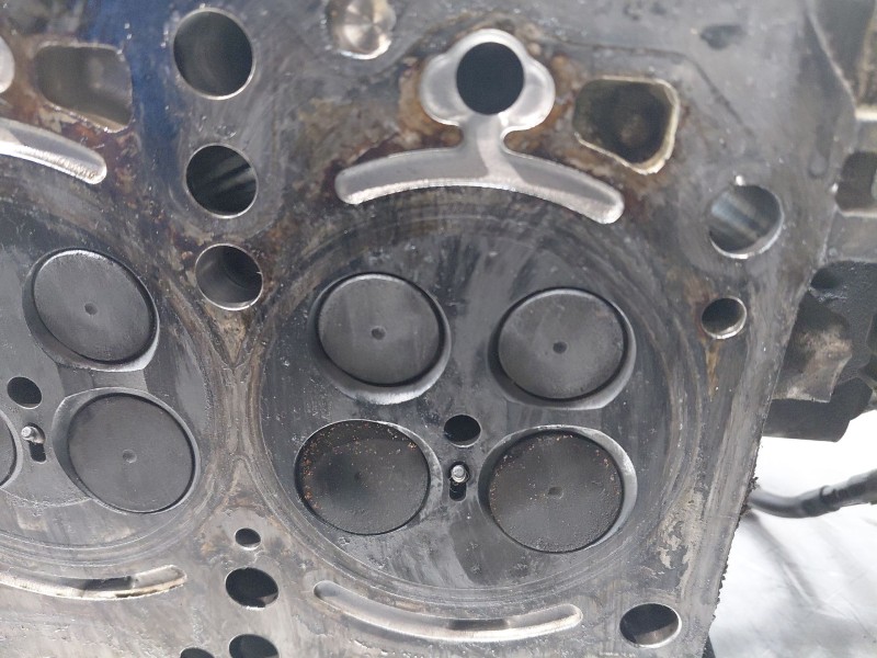 Recambio de culata para mercedes-benz clase c (w205) lim. bluetec referencia OEM IAM   