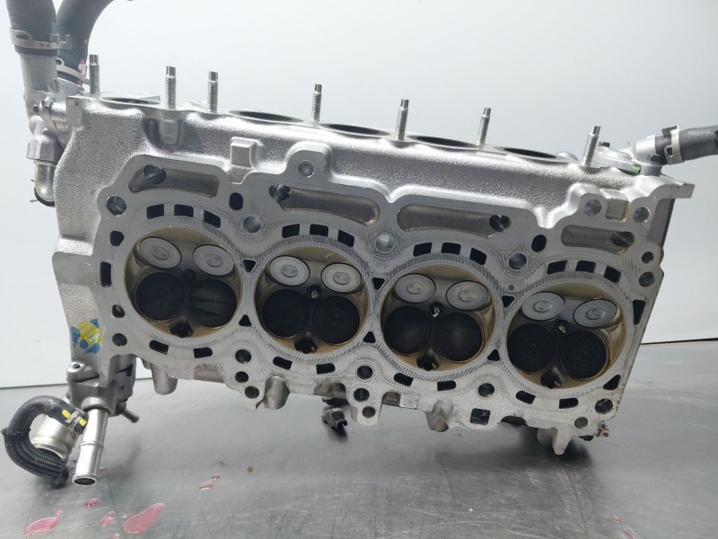 Recambio de culata para toyota rav 4 plug-in hybrid advance referencia OEM IAM 1110129627  
