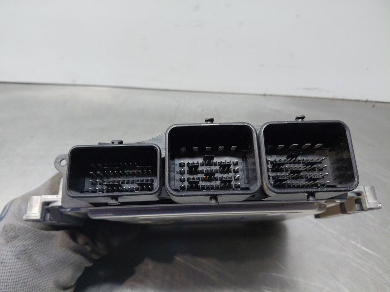 Recambio de centralita motor uce para peugeot 208 acces referencia OEM IAM   