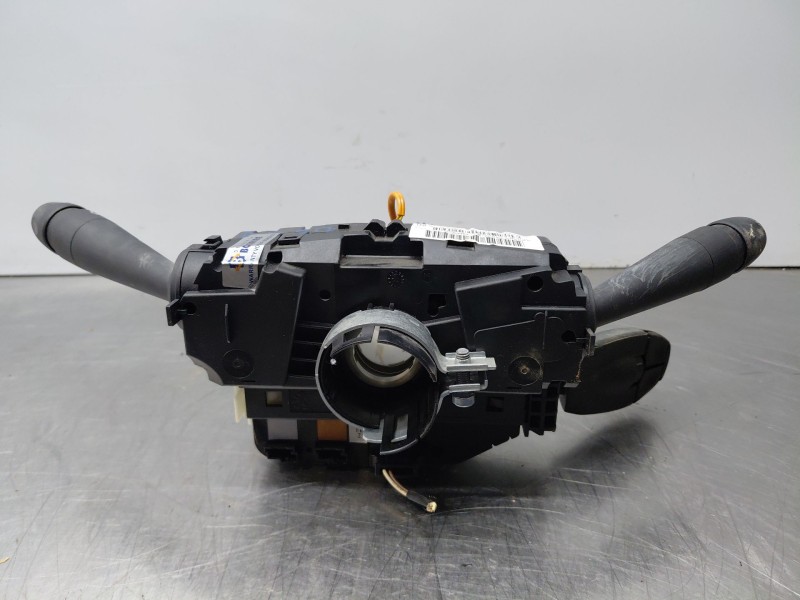 Recambio de mando multifuncion para peugeot 208 acces referencia OEM IAM   