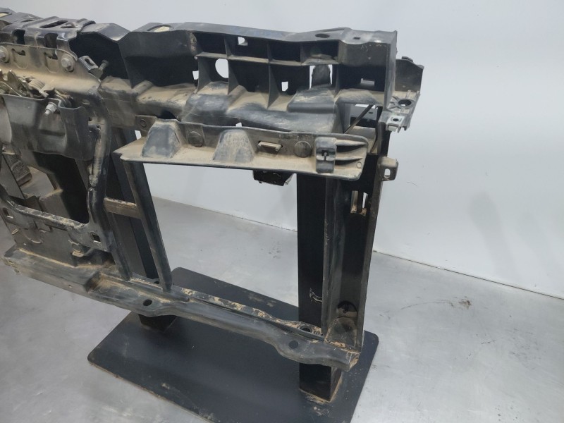 Recambio de panel frontal para peugeot 208 acces referencia OEM IAM   