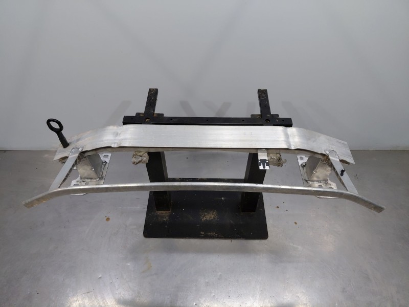 Recambio de refuerzo paragolpes delantero para audi q3 (f3b) 35 tdi referencia OEM IAM   