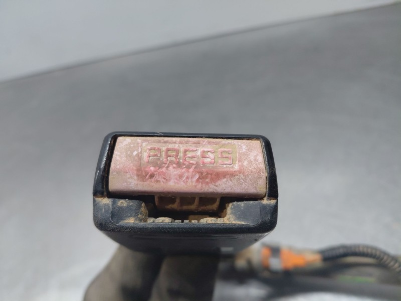 Recambio de enganche del cinturon delantero der para peugeot partner (s1) combi referencia OEM IAM   