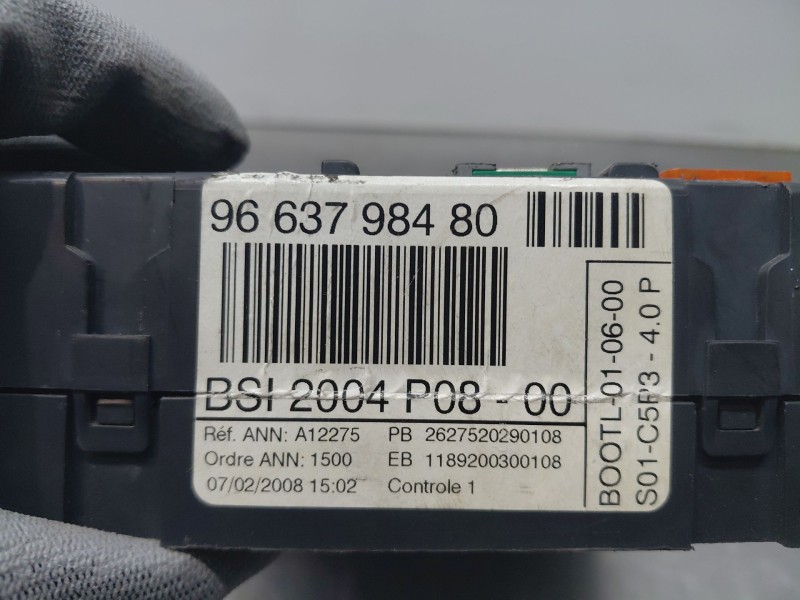 Recambio de caja reles / fusibles para citroën c4 picasso sx referencia OEM IAM   