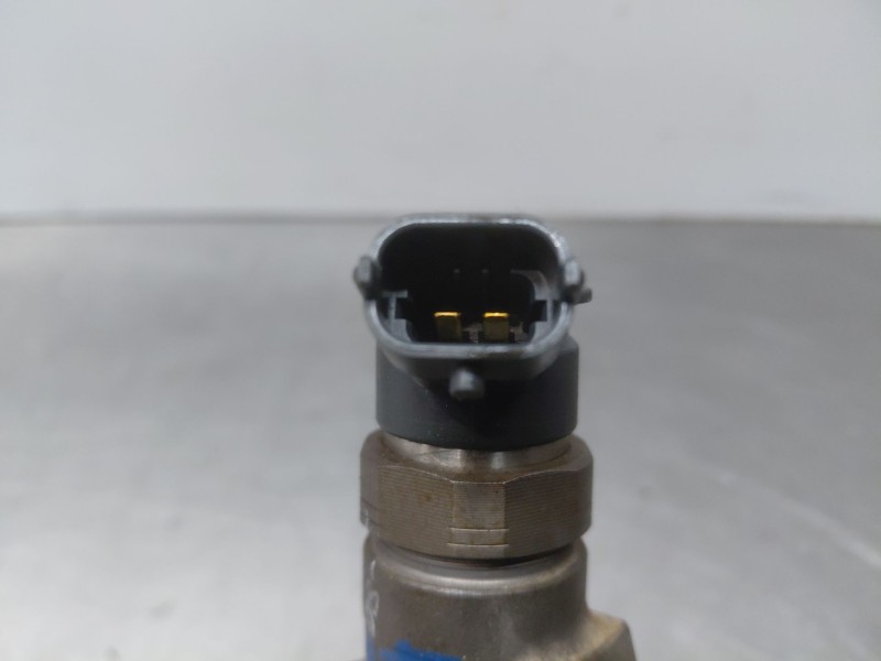 Recambio de inyector para peugeot 208 acces referencia OEM IAM   