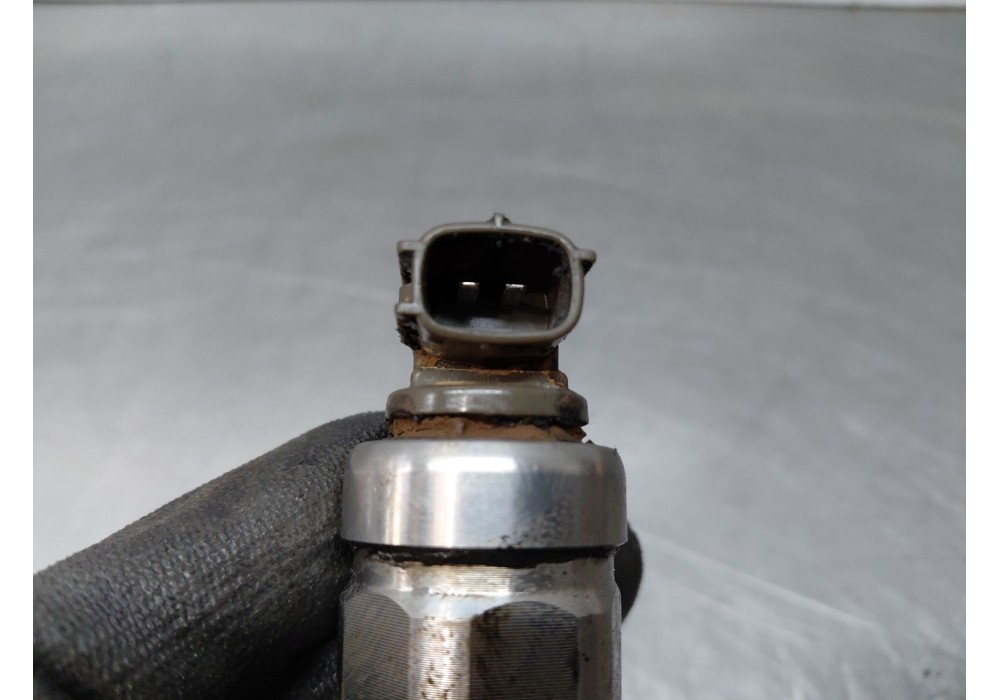 Recambio de inyector para toyota auris (_e15_) 2.0 d-4d (ade150_) referencia OEM IAM   