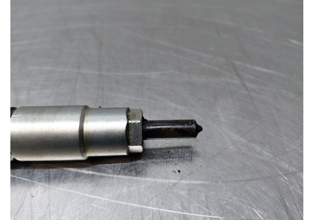 Recambio de inyector para toyota auris (_e15_) 2.0 d-4d (ade150_) referencia OEM IAM   