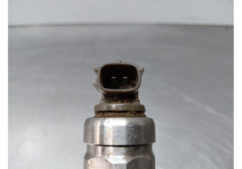 Recambio de inyector para toyota auris (_e15_) 2.0 d-4d (ade150_) referencia OEM IAM   